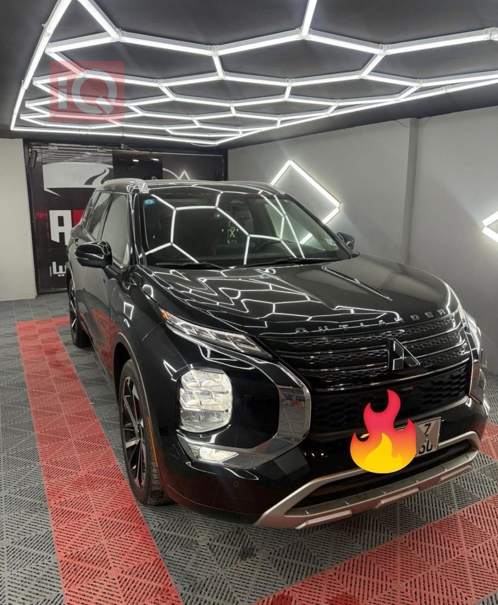 ميتسوبيشي اوتلاندر